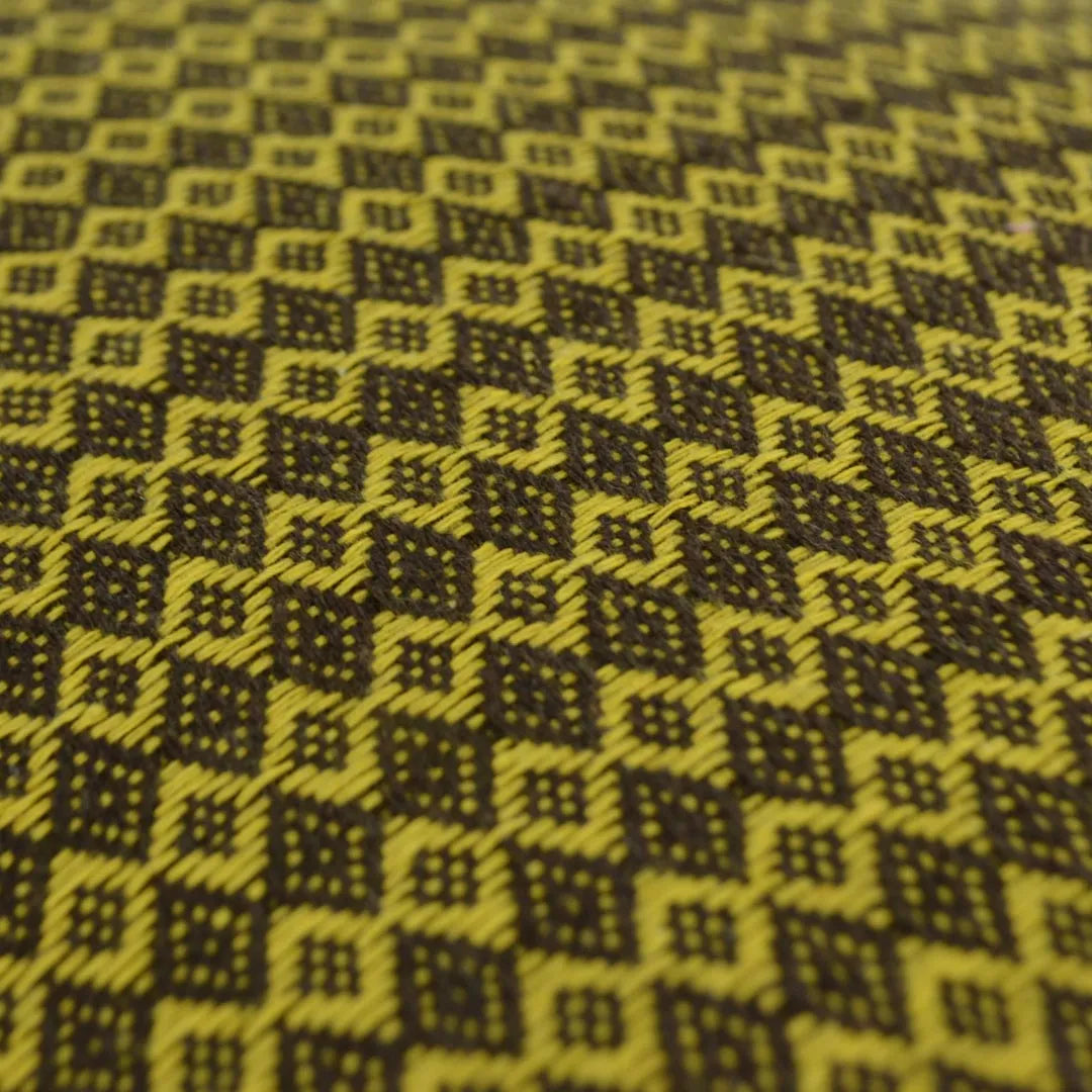 Capa de Almofada com Contorno