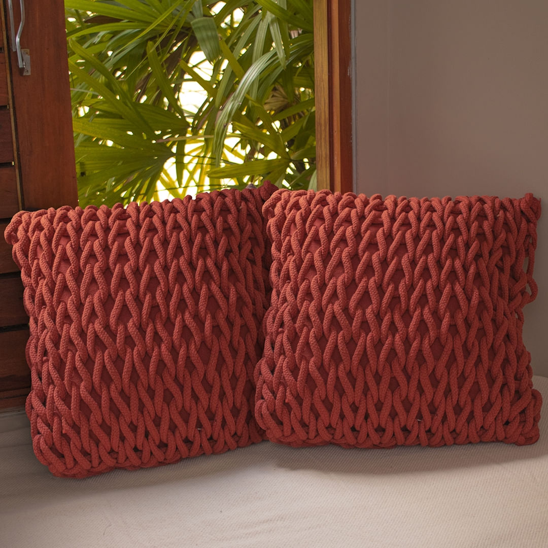Capa de Almofada Ponto Crochê