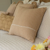 Capa  de Almofada Risca de Giz com Barra